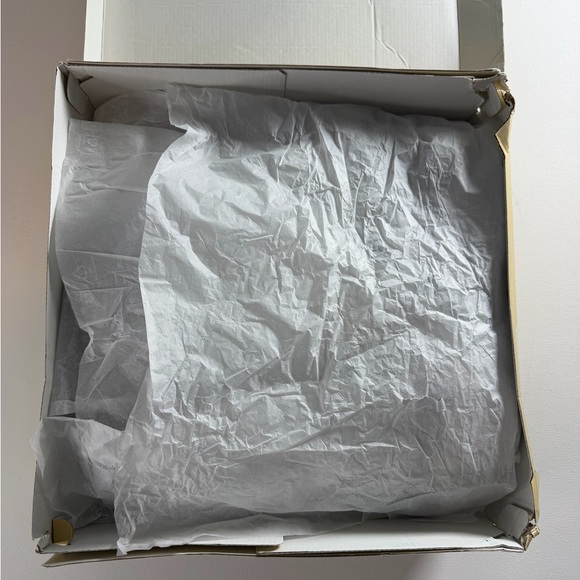 MICHAEL KORS Culver Logo Print Nylon and Nubuck Boot Retail $225 Sold Out - Picture 8 of 8